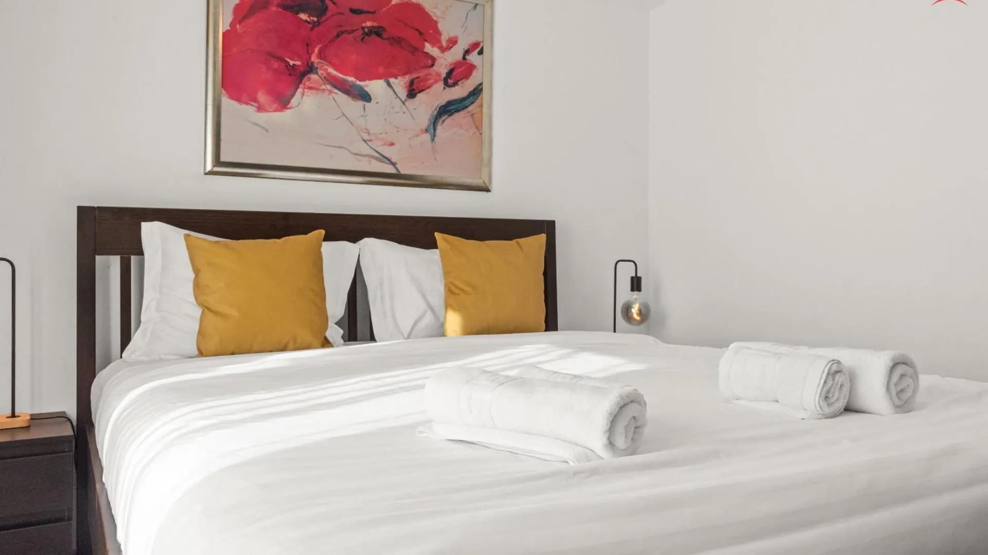 Charm Apartment - Old Town Bucharest 0*,